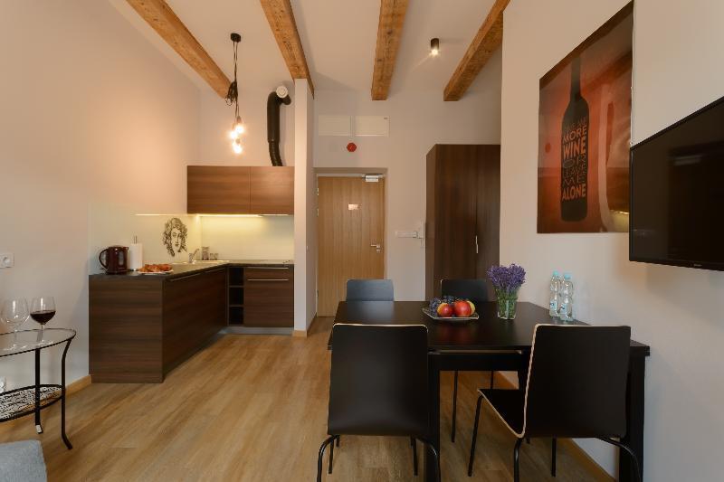 Wine Apartments كراكوفيا المظهر الخارجي الصورة