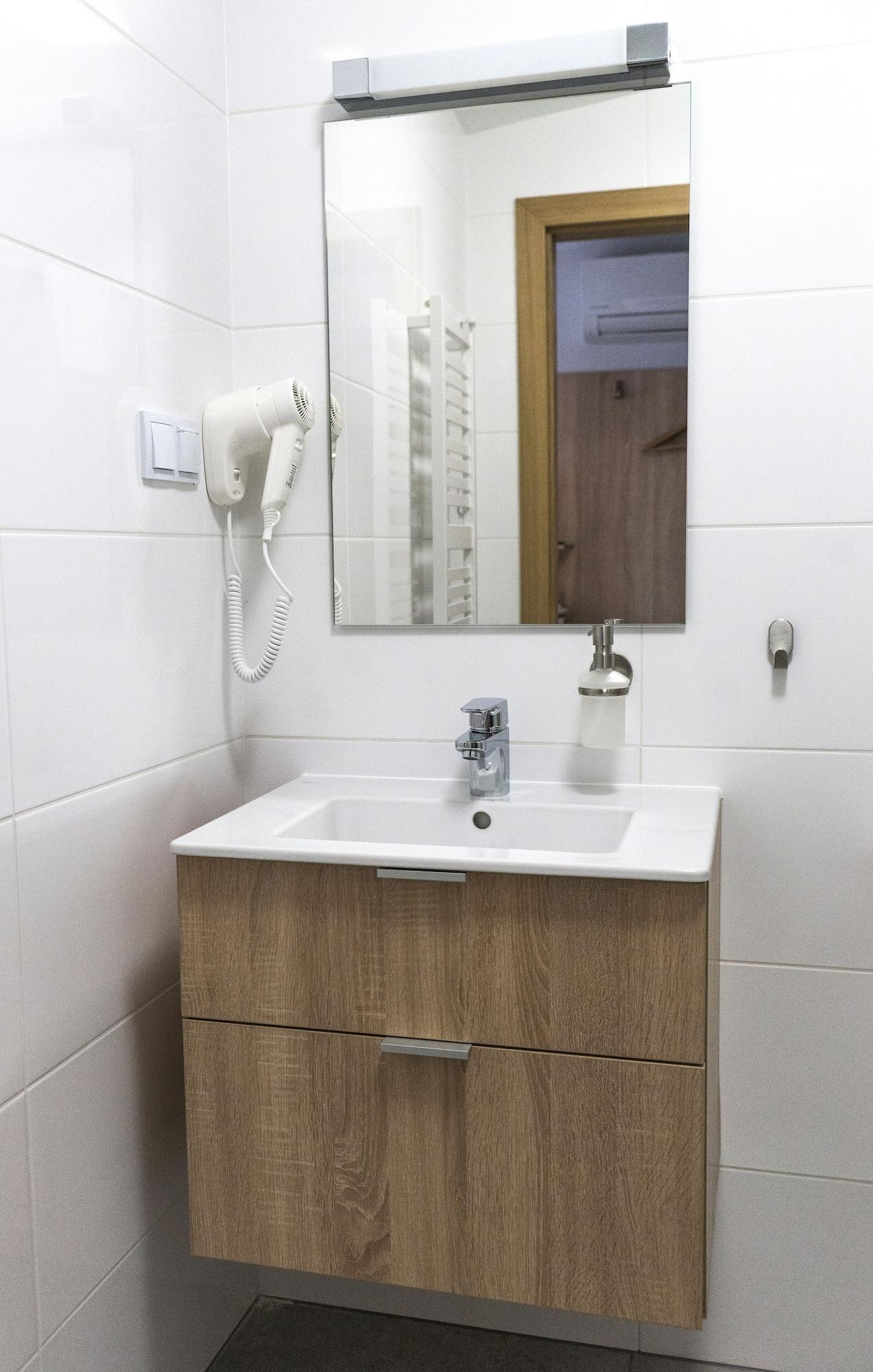Wine Apartments كراكوفيا المظهر الخارجي الصورة