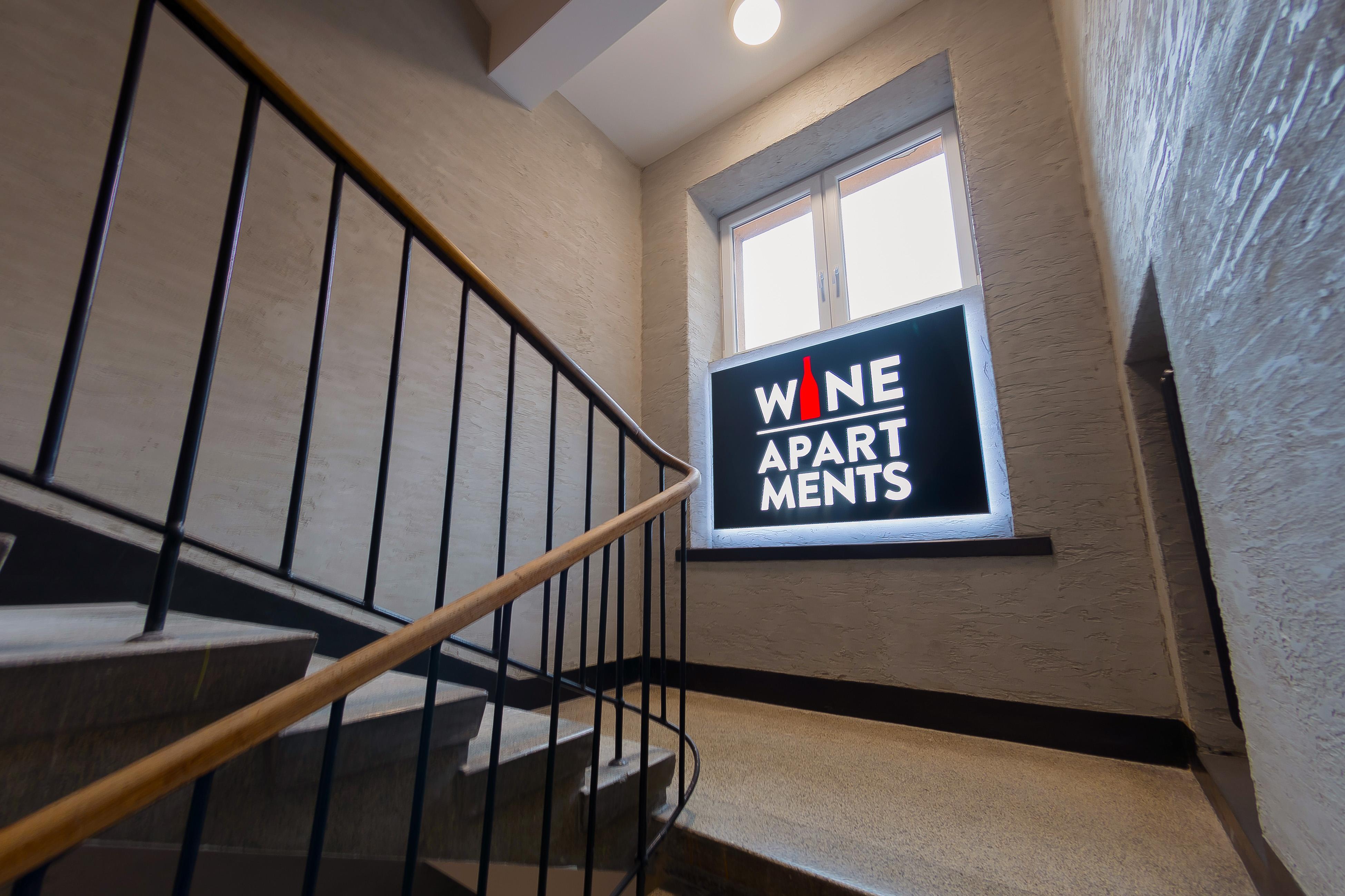 Wine Apartments كراكوفيا المظهر الخارجي الصورة